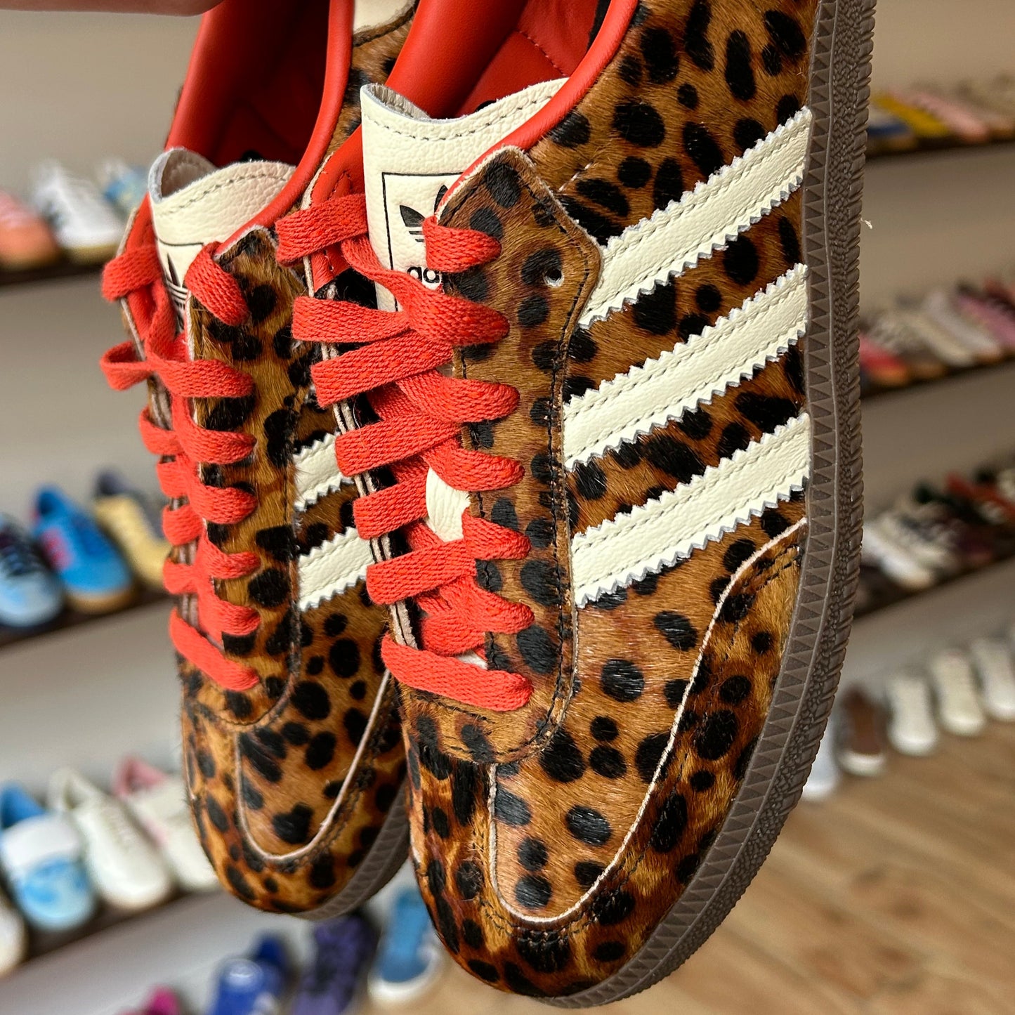 Adidas Samba OG Preloved Rot Leopard (Damen)