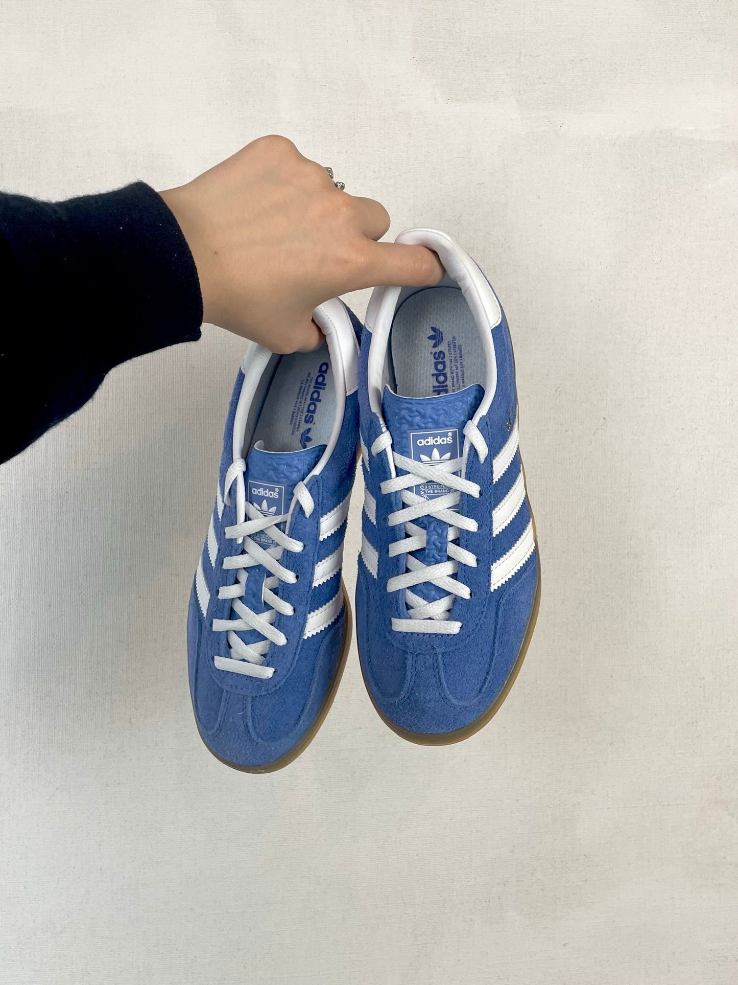 adidas Gazelle Arctic Suede