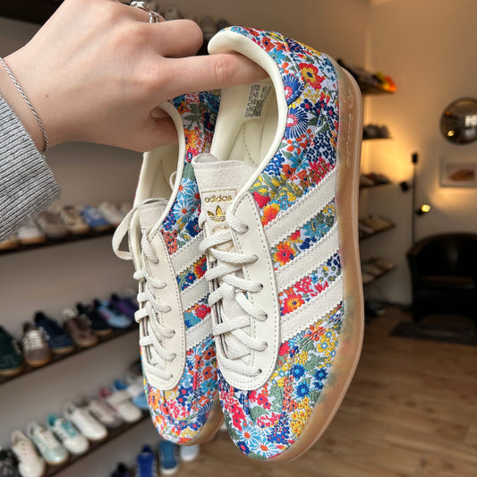 adidas Gazelle Indoor Liberty London Floral Embroidery (Women's)